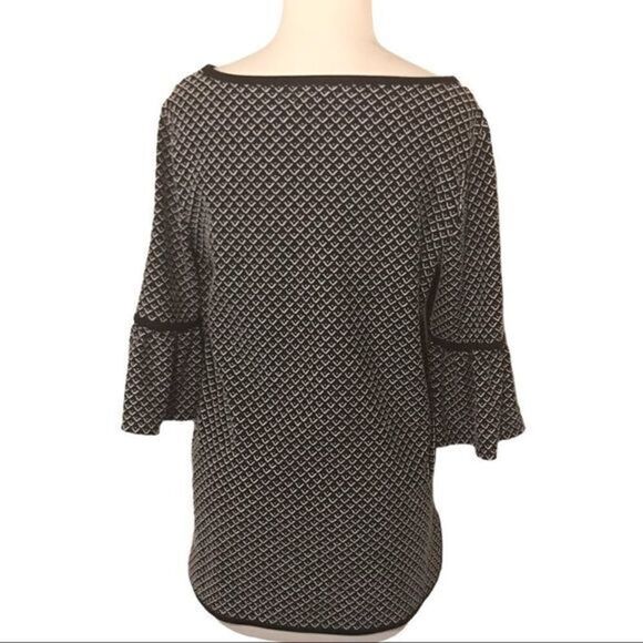 Max Studio Bell Flutter Sleeve Black and White Top Size Med - Picture 5 of 10